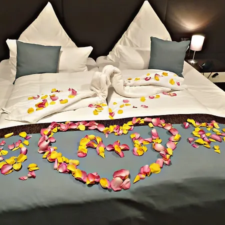 Trip Conference & 4* וצלאר