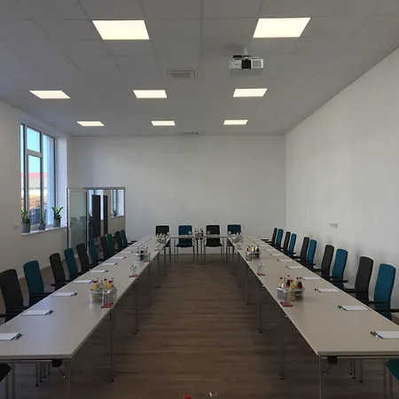 Trip Conference & 4*
