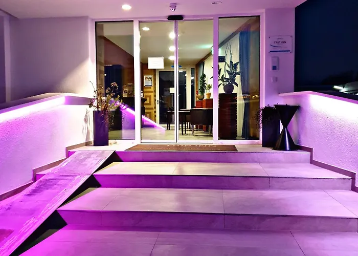 Trip Conference & 4* 베츨러